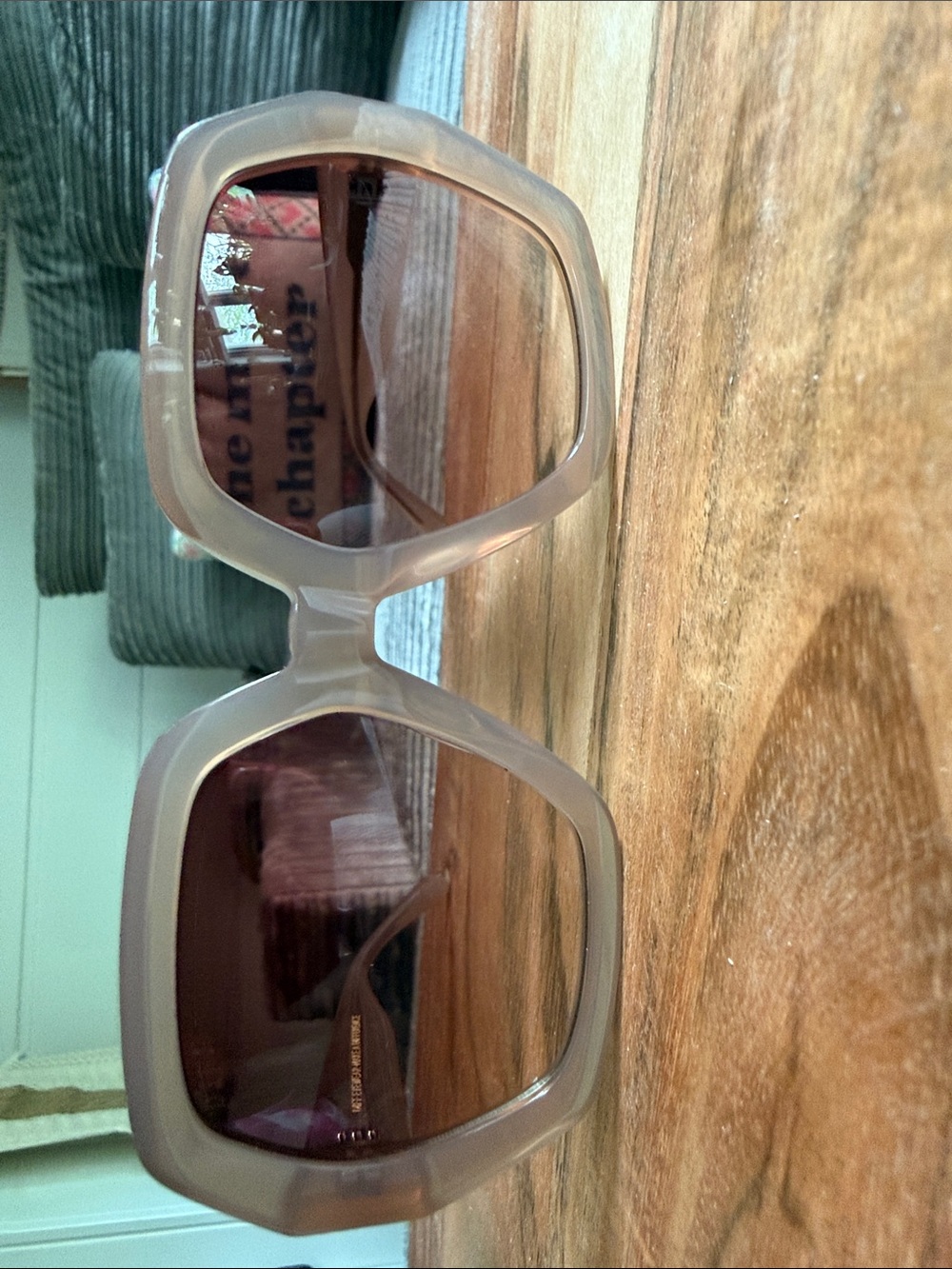 Diff Eyewear Nola Slim Rectangular Sunglasses in Translucent Beige
